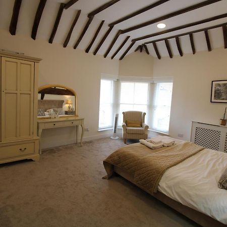 The Warren @ Short Stays Basingstoke Extérieur photo